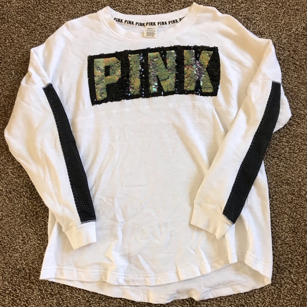 Long sleeve white PINK by vs shirt